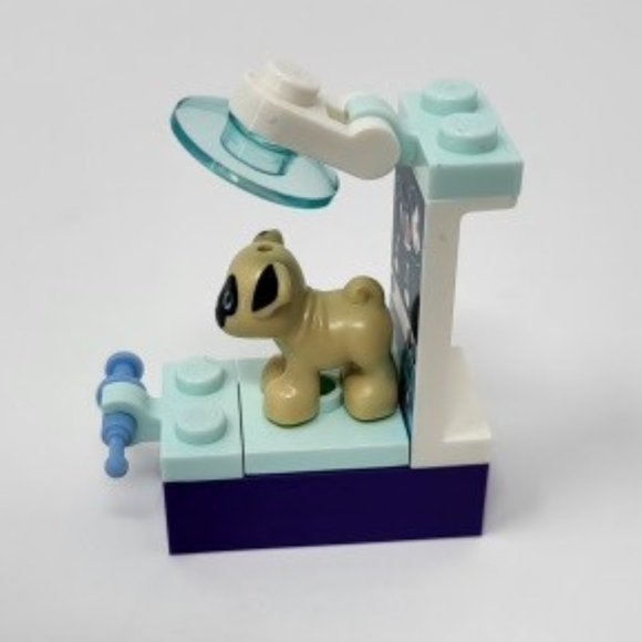 Lego Friends #41360 Emmas Mobile Vet Clinic Complete‎ Figure Dog Car Purple Pink - Picture 6 of 6